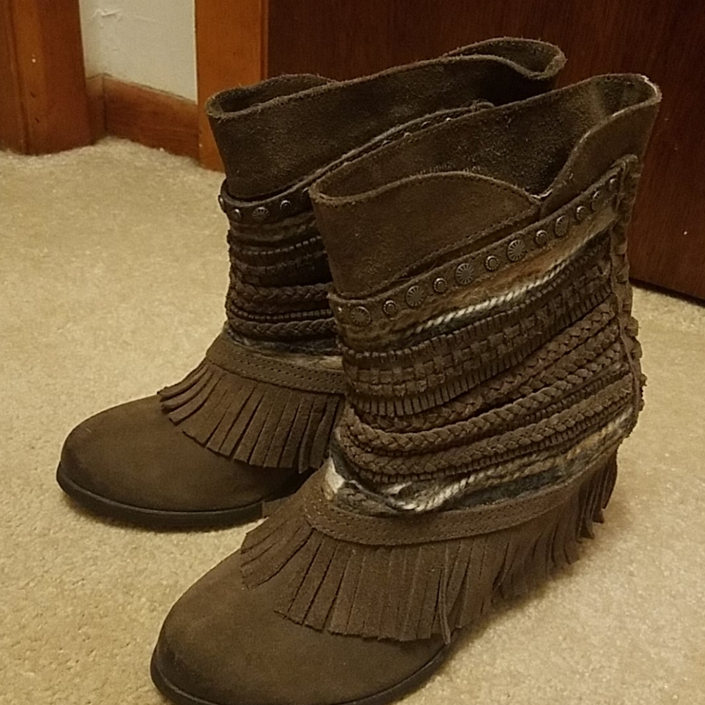 Grey suede leather booties